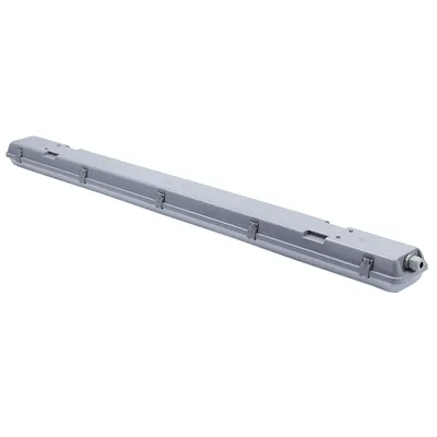 Milky Cover PC Material 5 Years Warranty LED Tri-Proof Light with CE